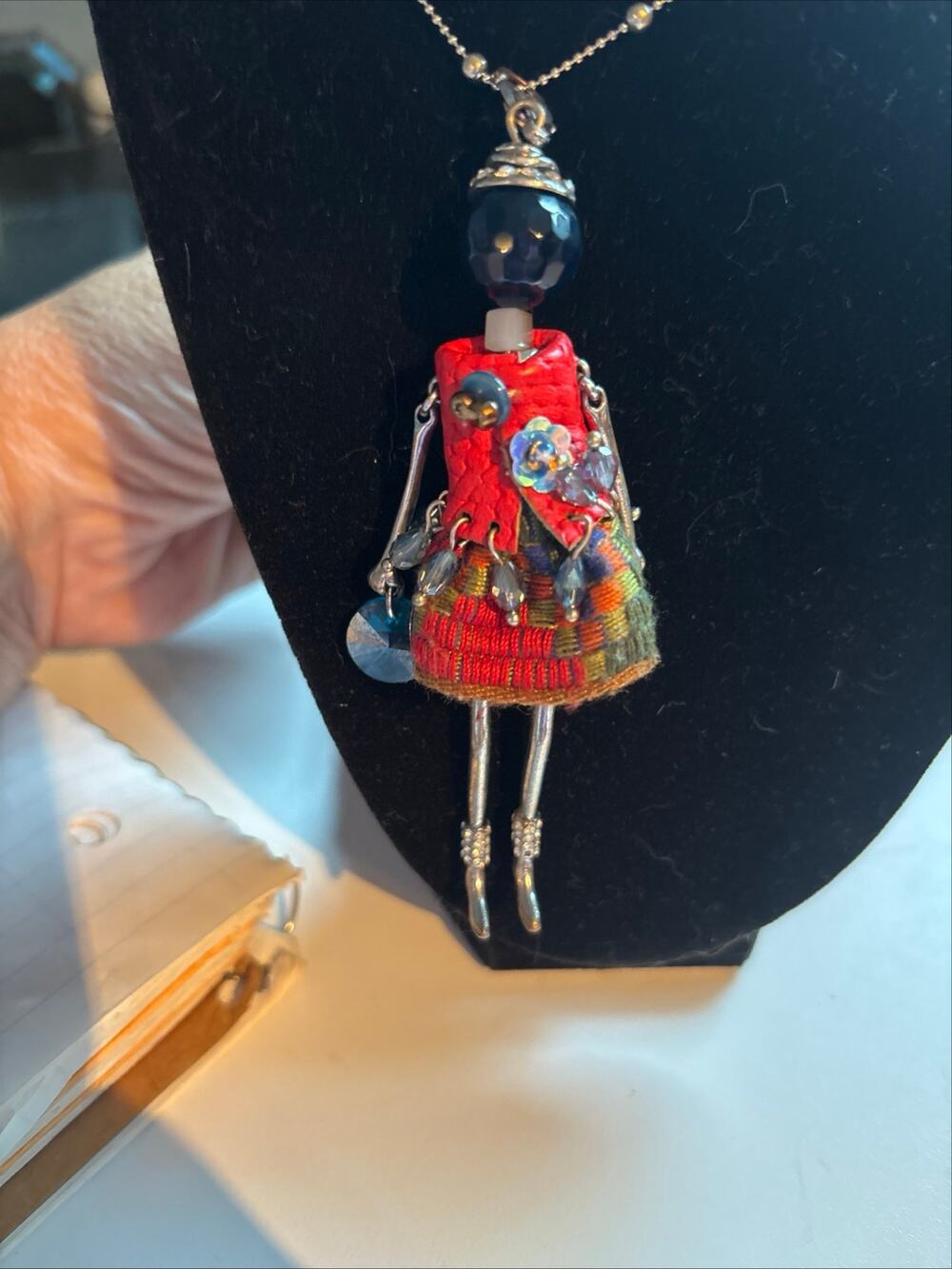Premier Designs Paris French doll Paris Diva pendant necklace w/ 32” chain